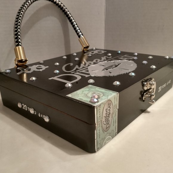 Original Suenos de Saundra Upcycled DIPLOMAT Cigar Box Purse - Picture 12 of 12